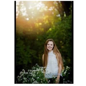 Meet your Posher, Lauren